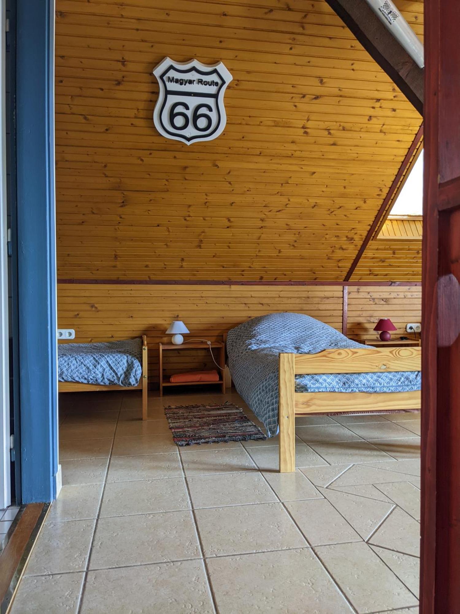 Guest House Magyar Route 66 Szilvasvarad Room photo